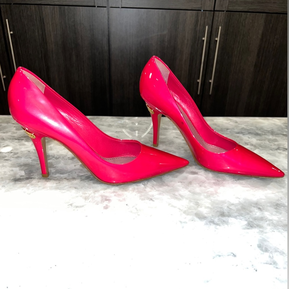 Louis Vuitton Pumps